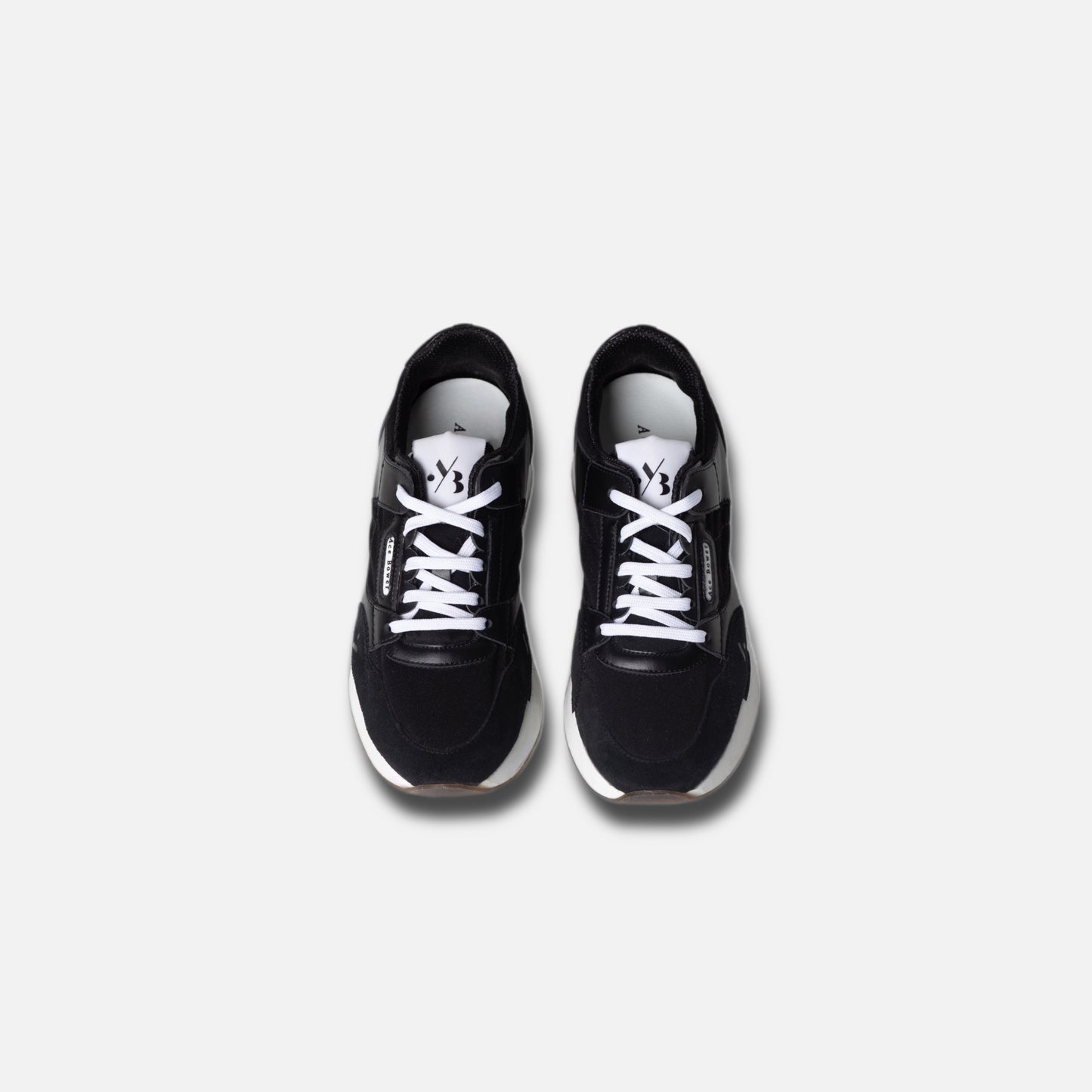 REN Runner Black - Women