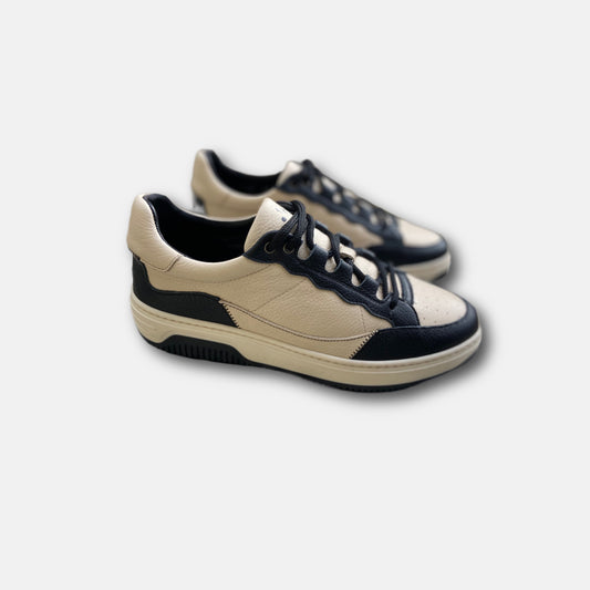 NOVA Court Black / Cream - Women